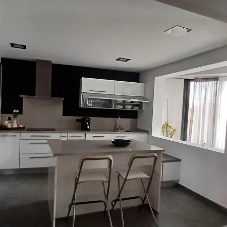 Piso A Pie De Playa Con Terraza Exclusiva Apartman