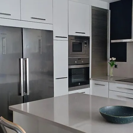 Piso A Pie De Playa Con Terraza Exclusiva Appartamento