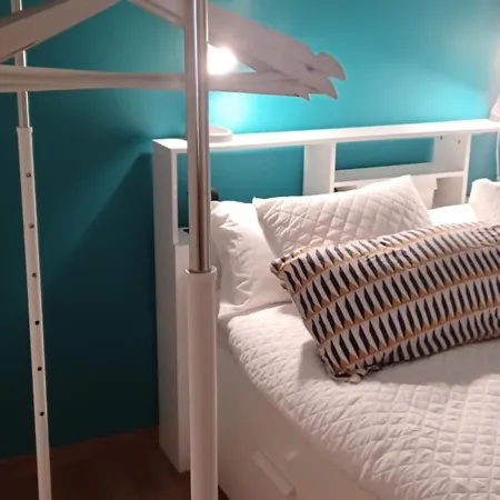 Piso A Pie De Playa Con Terraza Exclusiva * Moaña