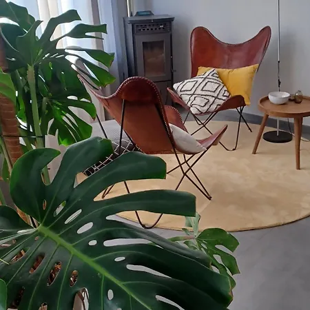 Piso A Pie De Playa Con Terraza Exclusiva *