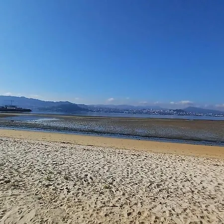 Piso A Pie De Playa Con Terraza Exclusiva * Moaña