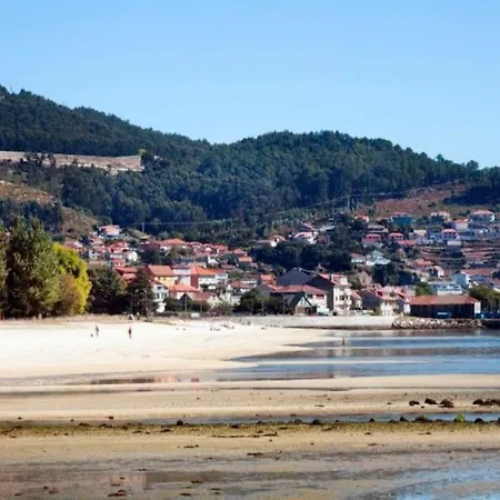 Piso A Pie De Playa Con Terraza Exclusiva *