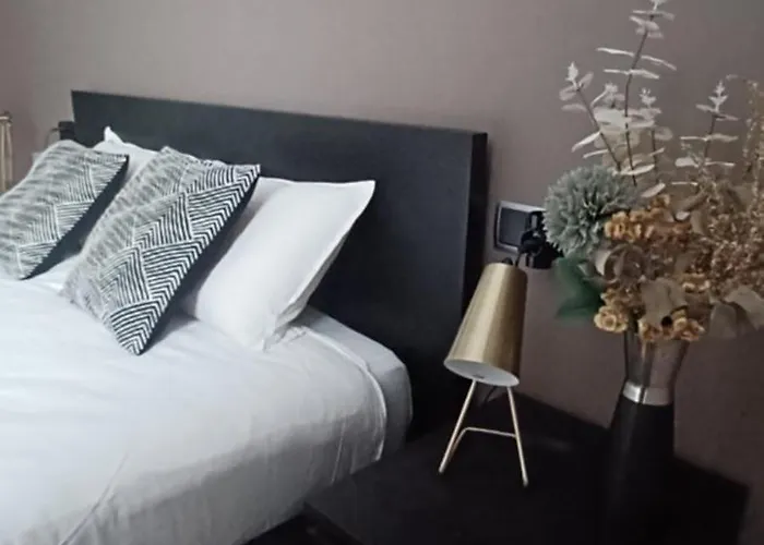 Piso A Pie De Playa Con Terraza Exclusiva Moaña